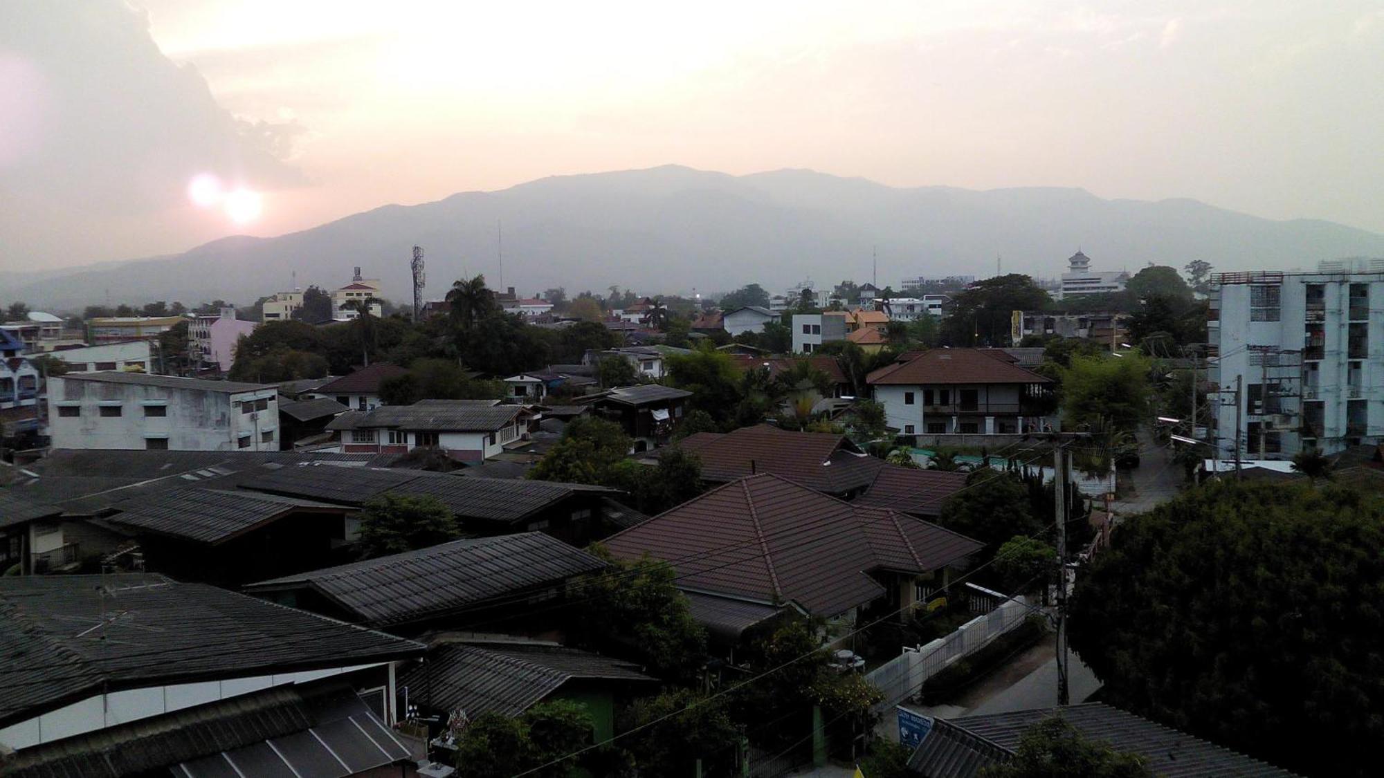 Mantra Place Chiang Mai Exterior foto